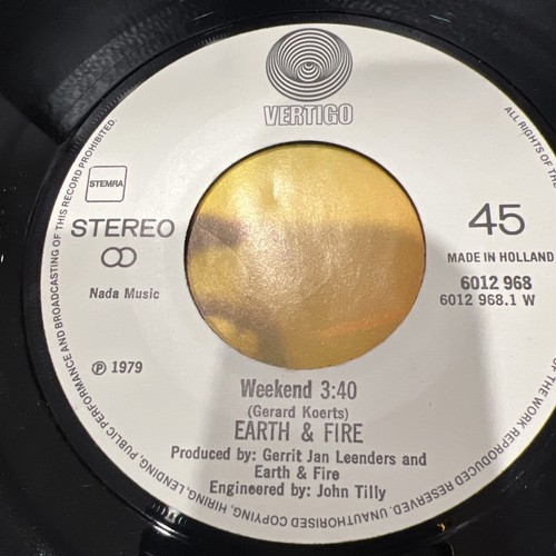 EARTH AND FIRE: Weekend / Answer Me 7” Vinyl Single Picture Sleeve Holland 1979 - Picture 3 of 11