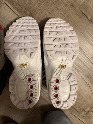 Nike white TN's