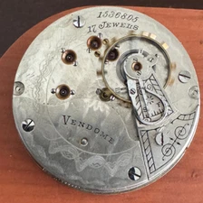 VINTAGE 18 SIZE ILLINOIS POCKET WATCH MOVEMENT GR. 61 KEEPING TIME PRIVATE LABEL