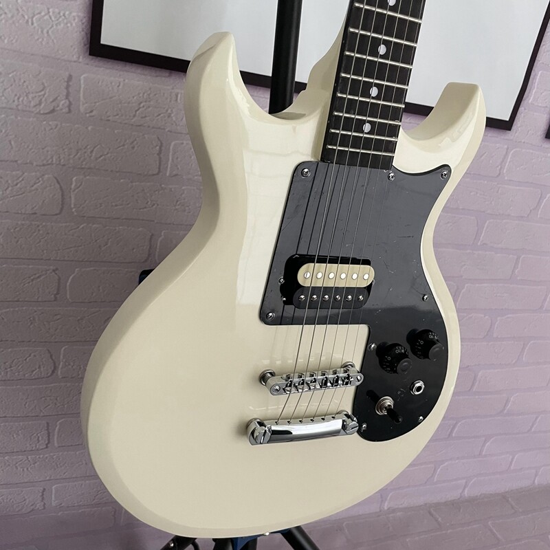 ギター Gibson Joan Jett Signature Melody Maker Gibson Joan Jett Melody Maker | Sweetwater