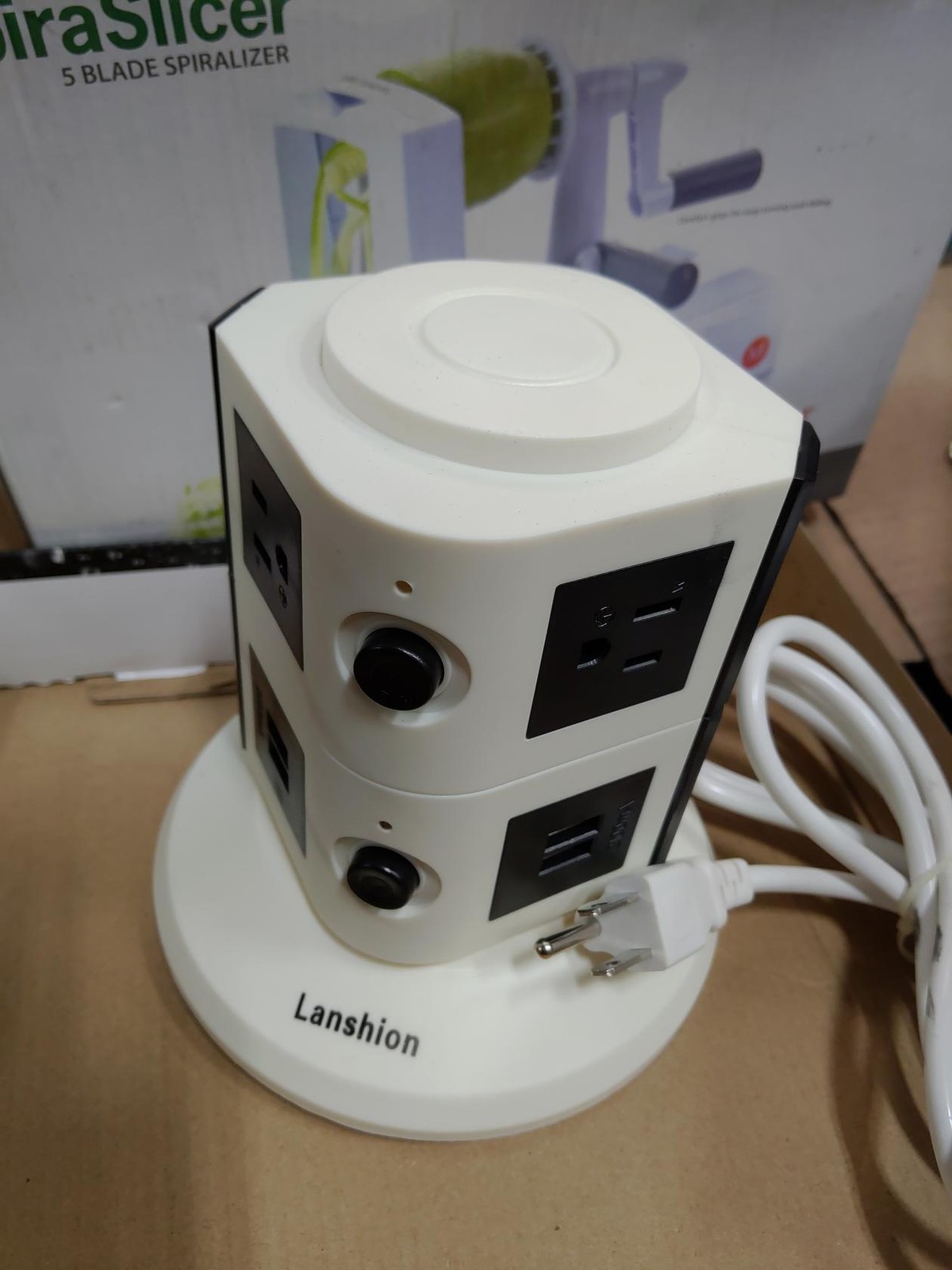Vertical Power Strip Tower USB Ports with 7 Outlet 6ft Extension Cord for Room.