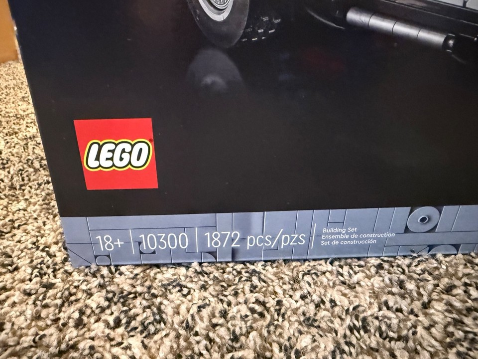 LEGO Back to the Future - Time Machine - 10300 - Delorean - New ...