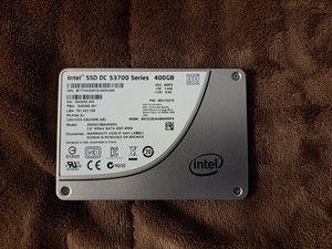intel DC3700 400GB週末価格 ASCII.jp：「1日10回書き換えても5年間は運用できる」インテルのSSD