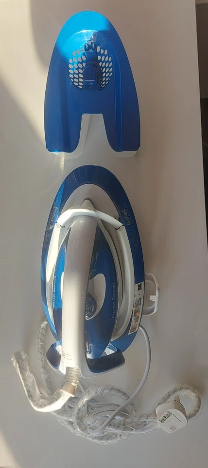 Tefal Express Compact Dampfbügelstation Bügeleisen SV7112GO, Top Zustand. 200£+ - Bild 3 von 4