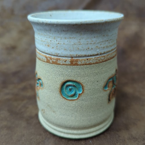 Taza de café de cerámica de estudio de arenisca de diseño nativo americano pintura rupestre B - Imagen 5 de 7