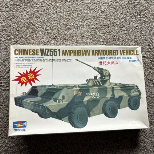 Trompeter Maßstab 1/35 Chinesisch WZ551 Amphibisch gepanzertes Fahrzeug Tank Kit Motor