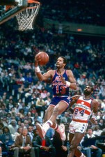Ray Williams of the New York Knicks1981 Basketball Photo 4