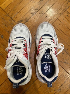 umbro white/red/blue size great condition shoes teen