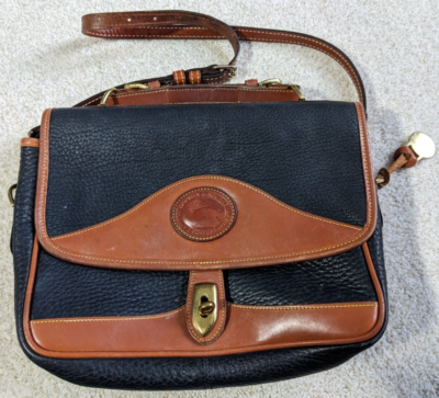 Dooney & Bourke Vintage Carrier Shoulder Bag Leather Black w