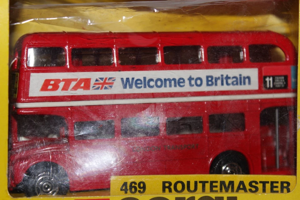 1978-84 Corgi 469 Transport Routemaster bus. New Ex shop stock - Image 3 of 4