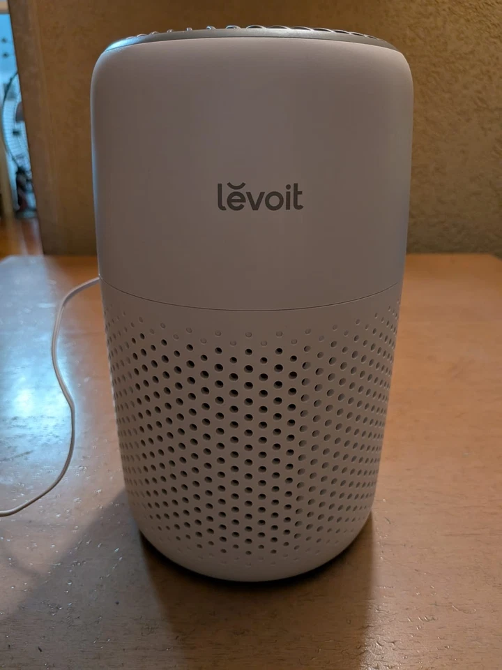 Mini Purificatore D'aria HEPA - LEVOIT | Silenzioso, Contro Allergia, Come Nuovo - Immagine 4 di 4