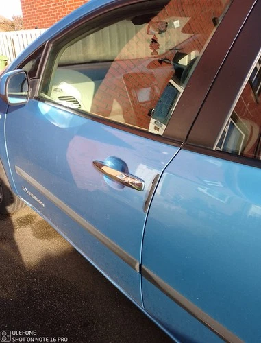 Nissan Leaf 2013 Mk1 EV Great for Short Journeys 5 Door Hatchback - Picture 1 of 11