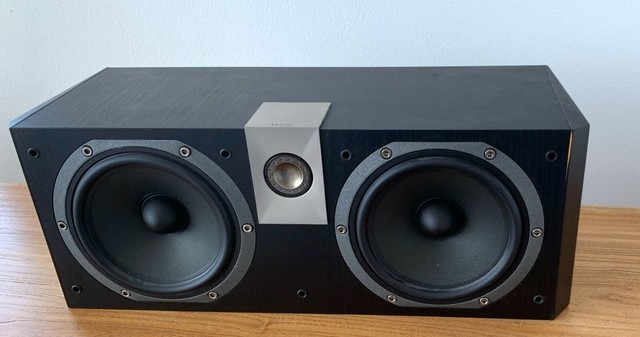 focal chorus 705