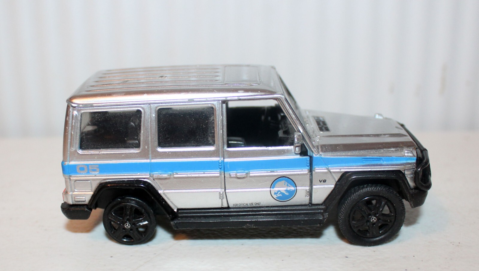 Picture 4 of 5