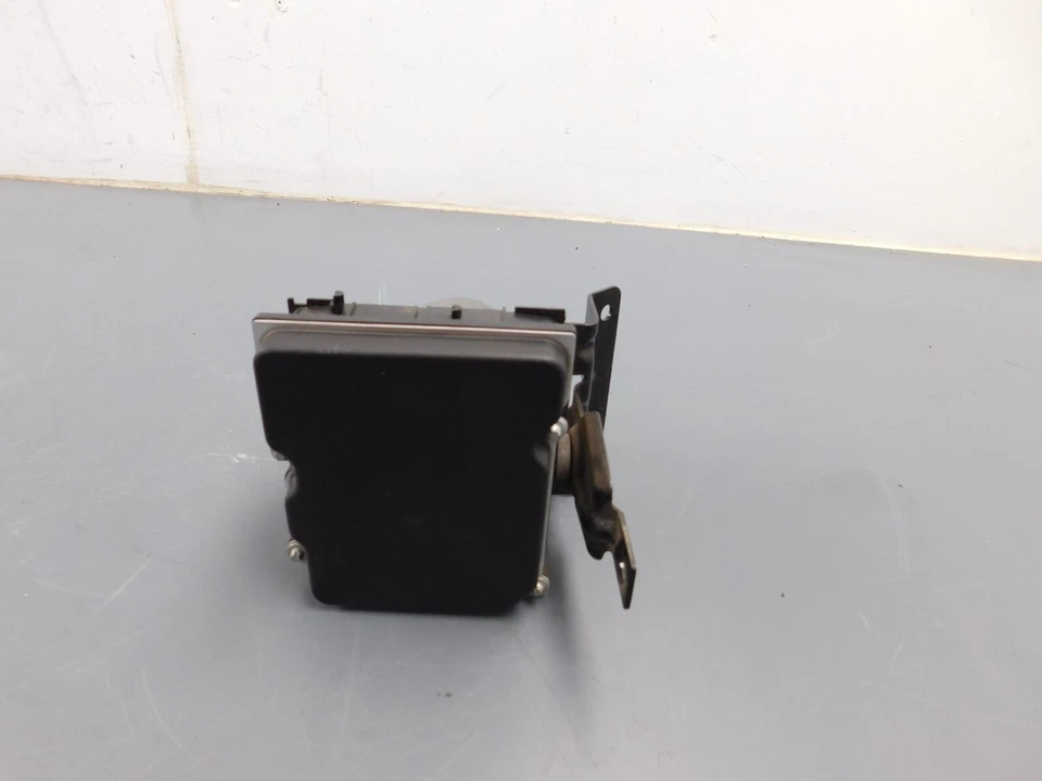 Módulo de bomba de freno ABS 2006 05 06 Pontiac GTO #8978 i7 Foto 2 de 4