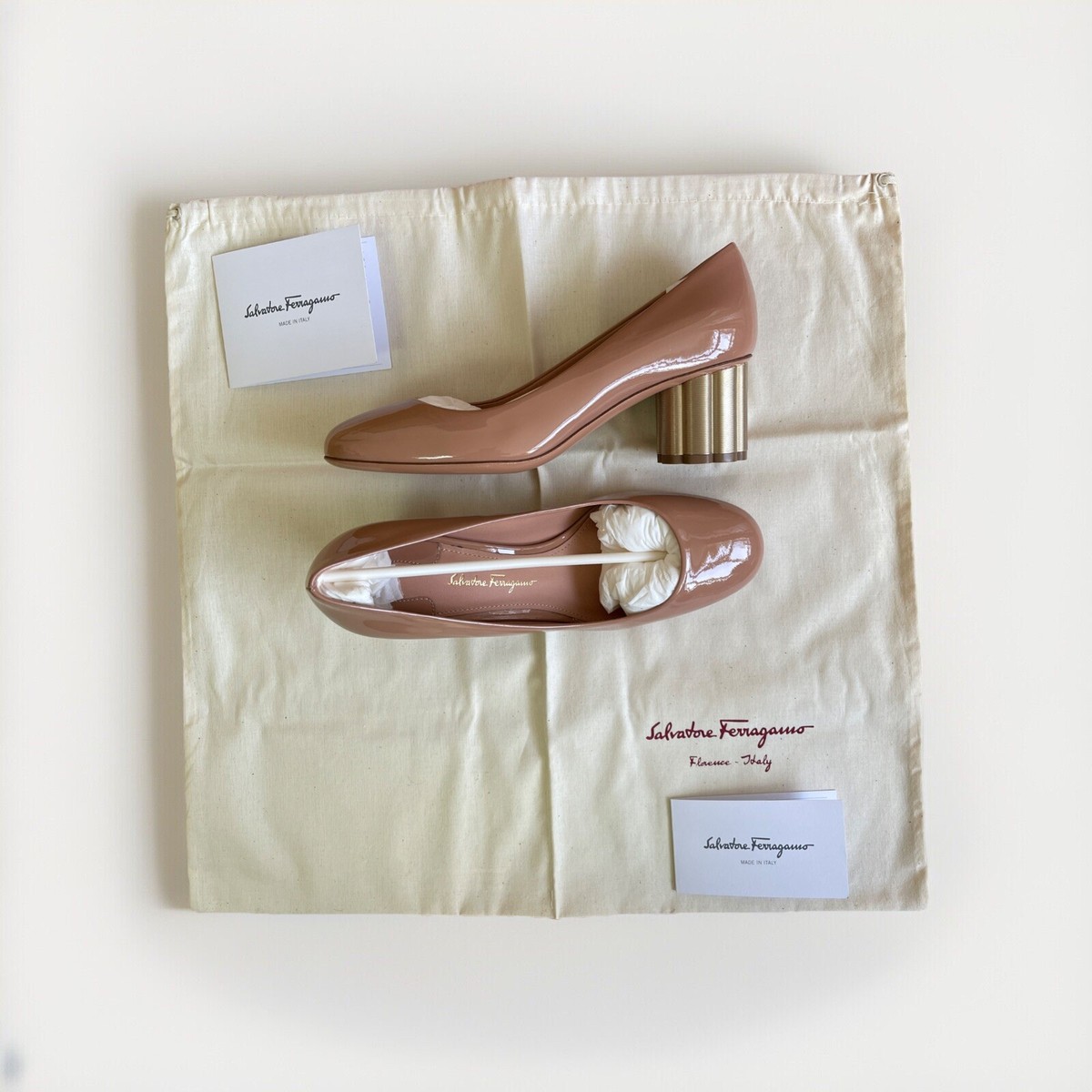 Salvatore Ferragamo Patent Pink Lucca Gold Flower Heal Pump Size
