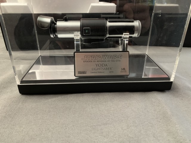 master replicas star wars lightsaber