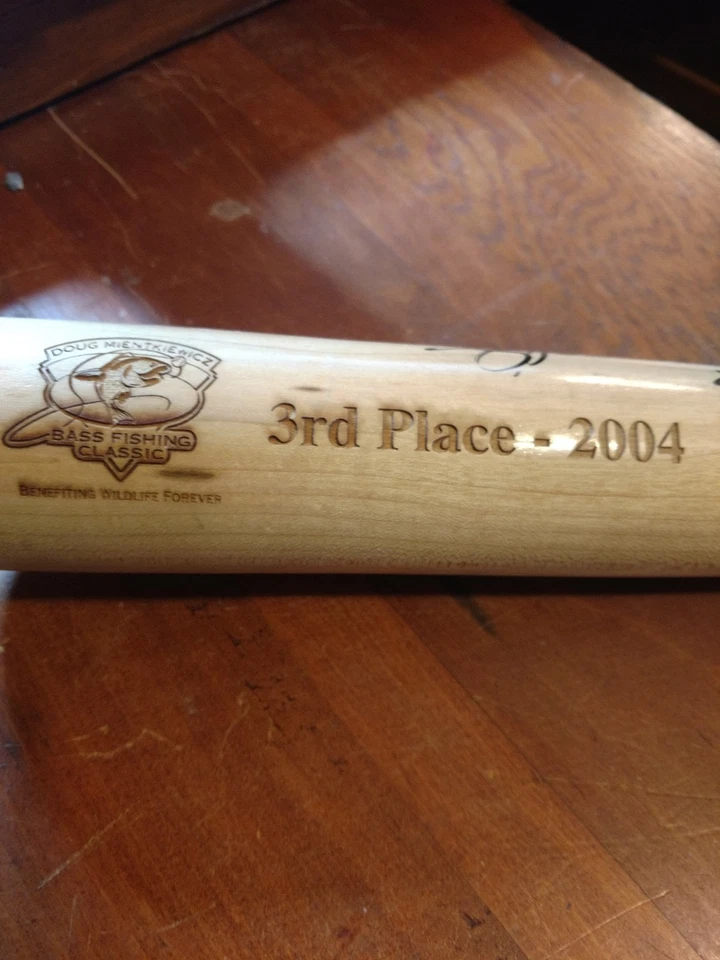 Louisvlle Slugger Kent Hrbek Doug Mientkiewicz 签名球棒 — 第 4/4 张图片