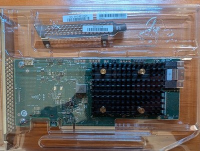 Broadcom MegaRAID 9540-8i 12GB/s SAS/SATA/NVME 05-50134-03