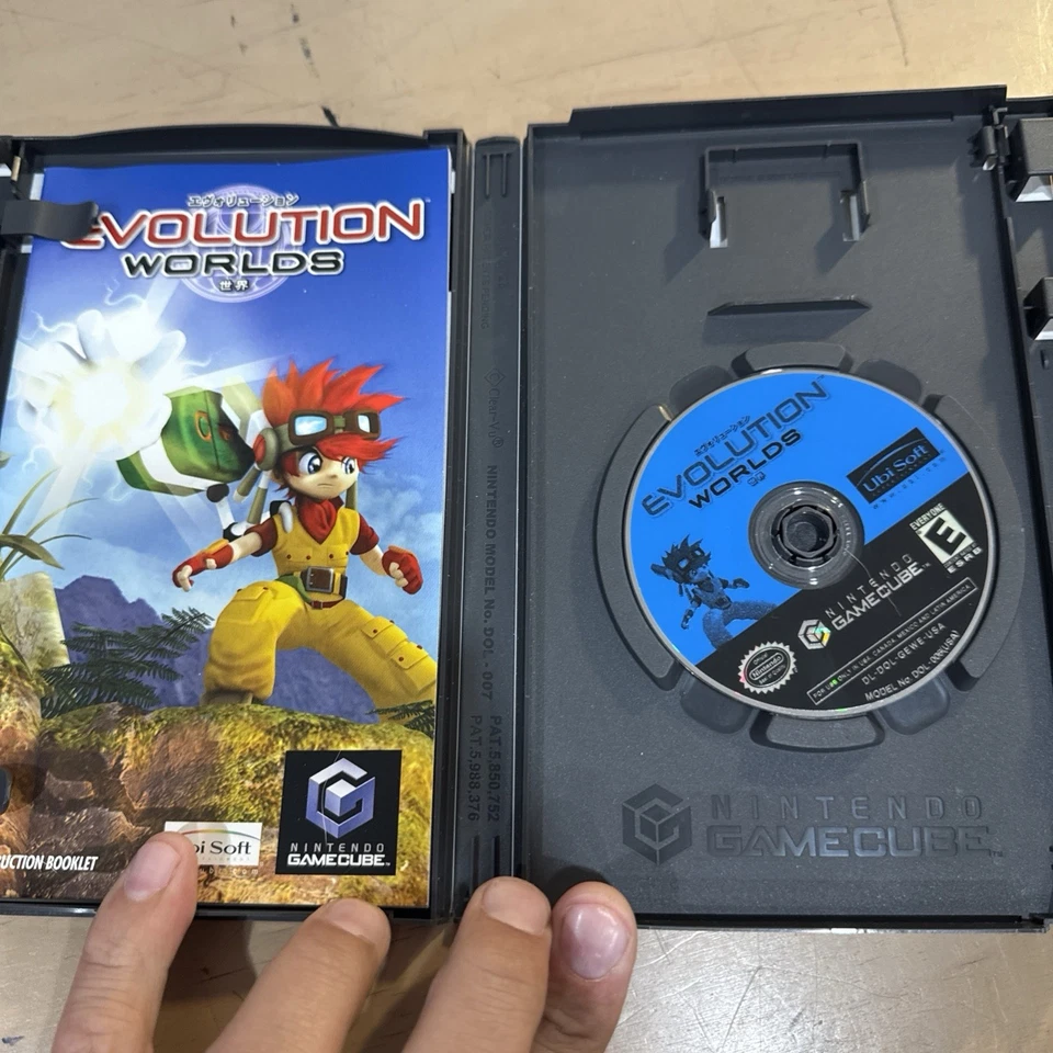 Evolution Worlds (Nintendo GameCube, 2002) CIB con tarjeta de registro. Foto 3 de 4