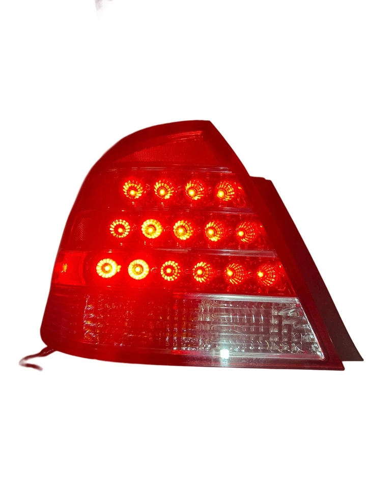 Luz trasera del conductor Mercury Montego LH 2005 06 2007 (probada) Foto 2 de 4