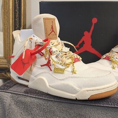 Size 10 - Levi's x Air Jordan 4 Retro White Denim Size 10 - Levi's x Air Jordan 4 Retro White Denim