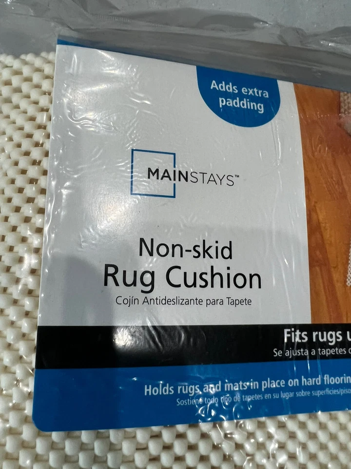 Cojín de alfombra antideslizante Mainstays se adapta a alfombras de hasta 5 x 8 pies. CORTADO A MEDIDA agrega acolchado Foto 2 de 4