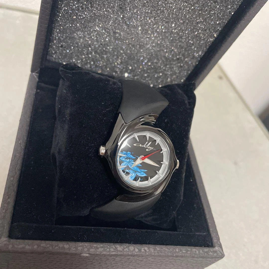 Oakley Wristwatch crush 2.5 ion plated watches Black w/ steel lily mens with box