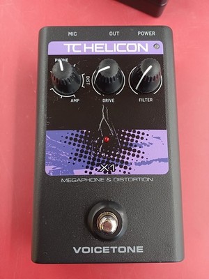 TC Helicon VoiceTone X1 Vocal Effects Stompbox Distortion Megaphone