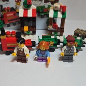 LEGO Christmas Train Ride 40262 Complete Set Box 169 pcs Minifigures