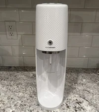 SodaStream One Touch White SOT-001  Sparkling Water Maker No Cord