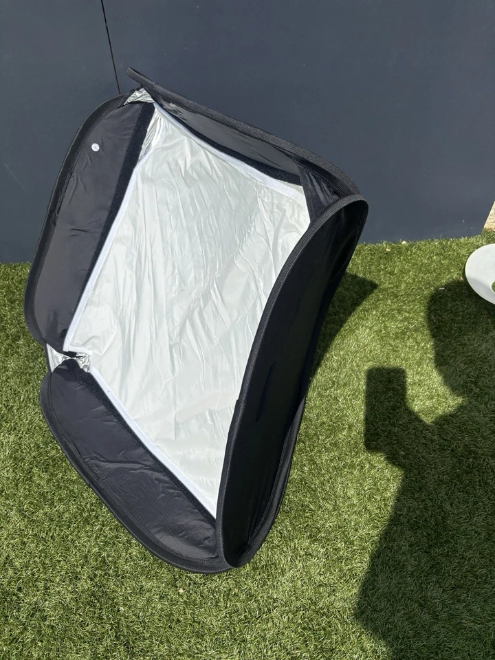 LASTOLITE EZYBOX Soft box  54X54CM EXCELLENT CONDITION - Image 2 of 4