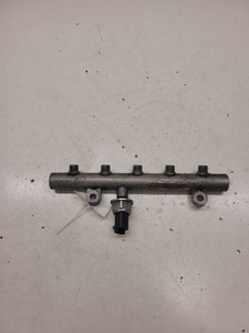 Volvo S40, V40 2003 Kraftstoffverteiler Einspritzleiste Verteilerrohr DRA15155
