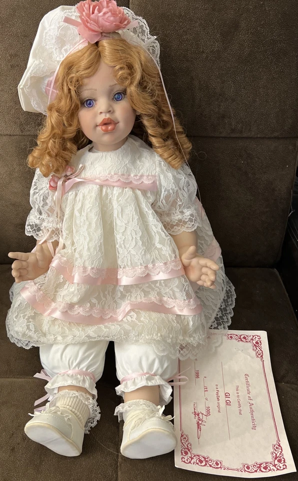 Muñeca de vinilo vintage Fayzan Spanos LE #300/1000, 27 pulgadas, 1996 Foto 3 de 4