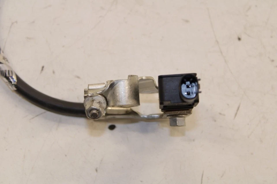 Arnés de cables de batería negativo Dodge Charger GT 17-23 con sensor 68306895AA Foto 2 de 4