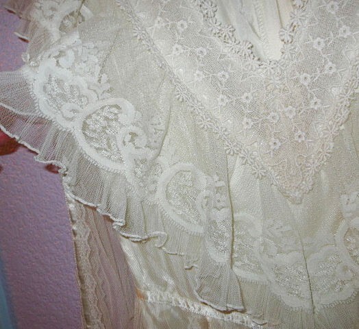 Picture 3 of 12