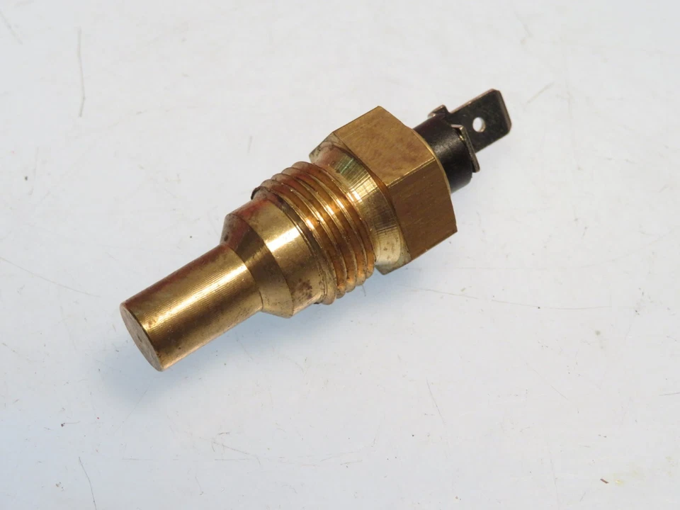 Interruptor de envío de temperatura para Volvo 760 y 260 6 cilindros marca Lucas SNB140 Foto 2 de 3