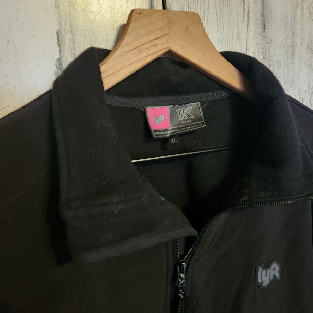 Lyft 1k Rides Worker Full Zip Up Jacket Mens XL Black