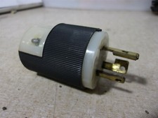 Hubbell 15A 250V Twist Lock Grounding Plug FREE SHIPPING 