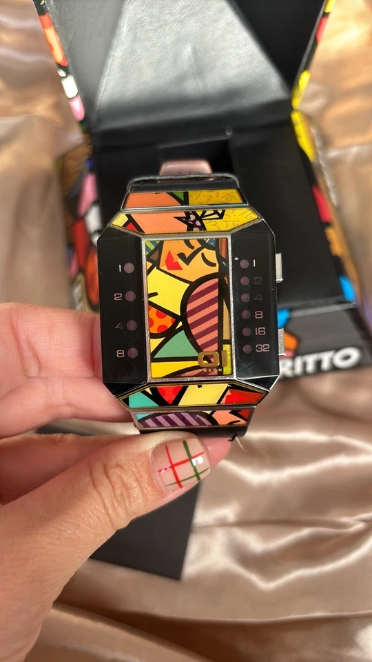 Reloj Romero Britto O1 Foto 4 de 4