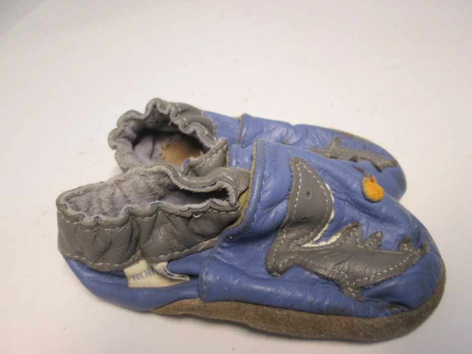 Zapatos Planos Robeez Bebé Talla 0-6 Meses Azul/Gris Pull On Floral Logo Cómodos Foto 4 de 4