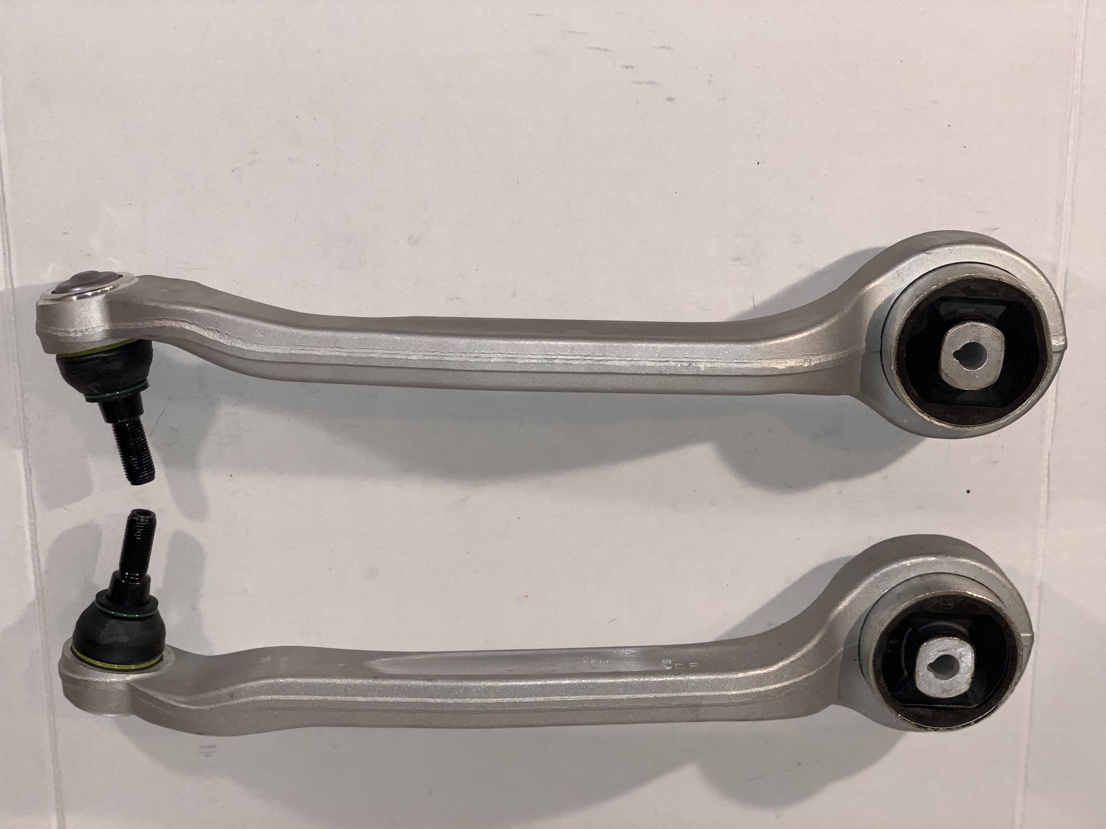 Bentley GTC GT Flying Spur Left & Right Lower Rearward Suspension Control Arms (