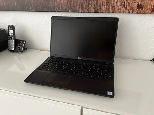 Dell Latitude 5500 Laptop Notebook Top Zustand