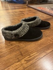 Clark-Womans 8- Sweater Collar Clog Slipper