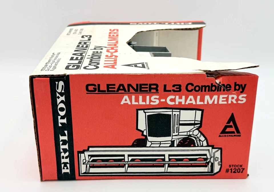 ERTL Toys - Allis Chalmers Gleaner L3 Combine - 1:32 Scale "Blueprint Replica" - Image 3 of 4