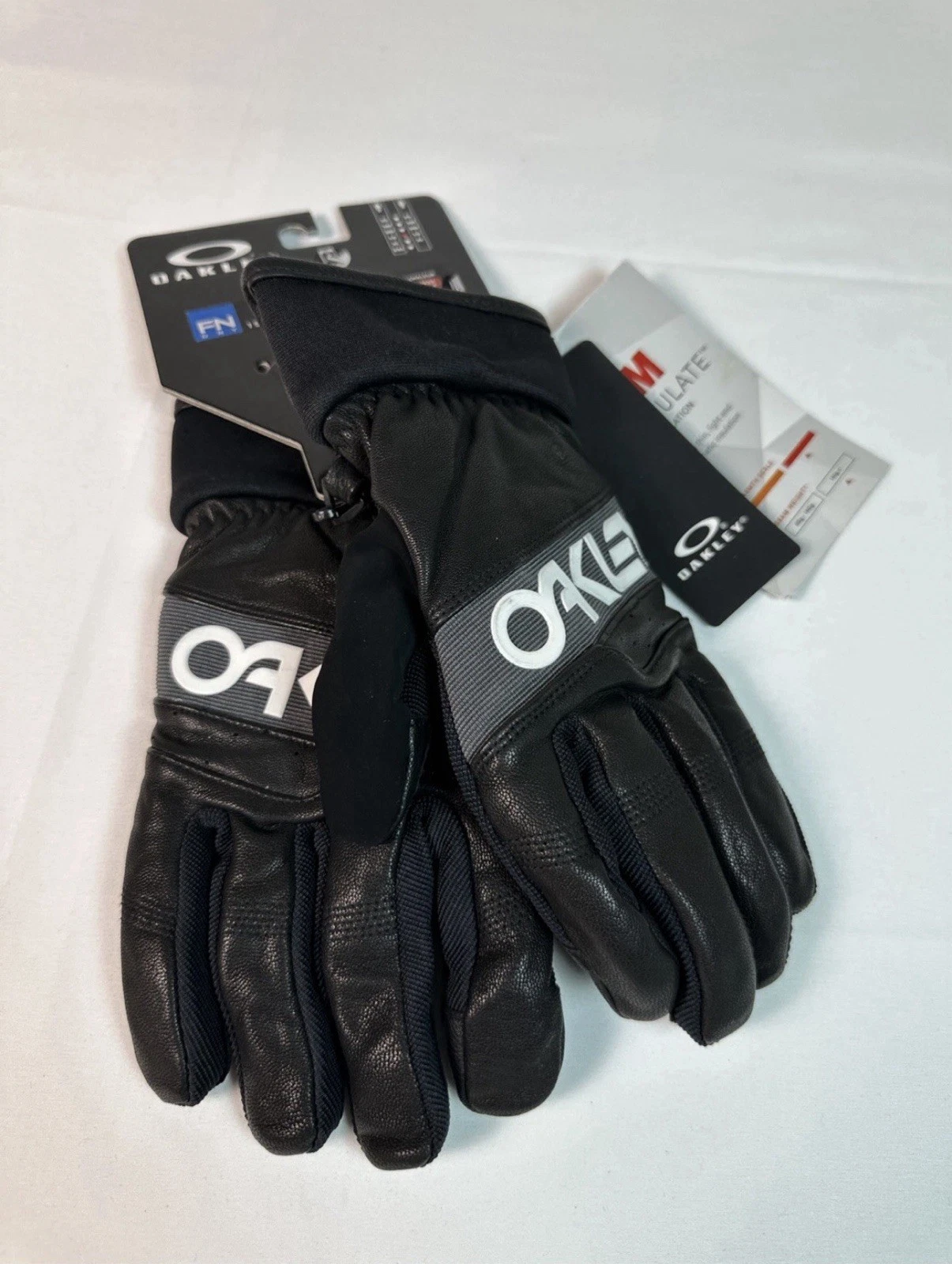 Oakley Factory Winter Gloves 2.0 Blackout Size Large NWT - LEATHER PALMS!