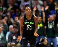 8x10 Photo JEWELL LOYD Seattle Storm WNBA Basketball All Star MVP