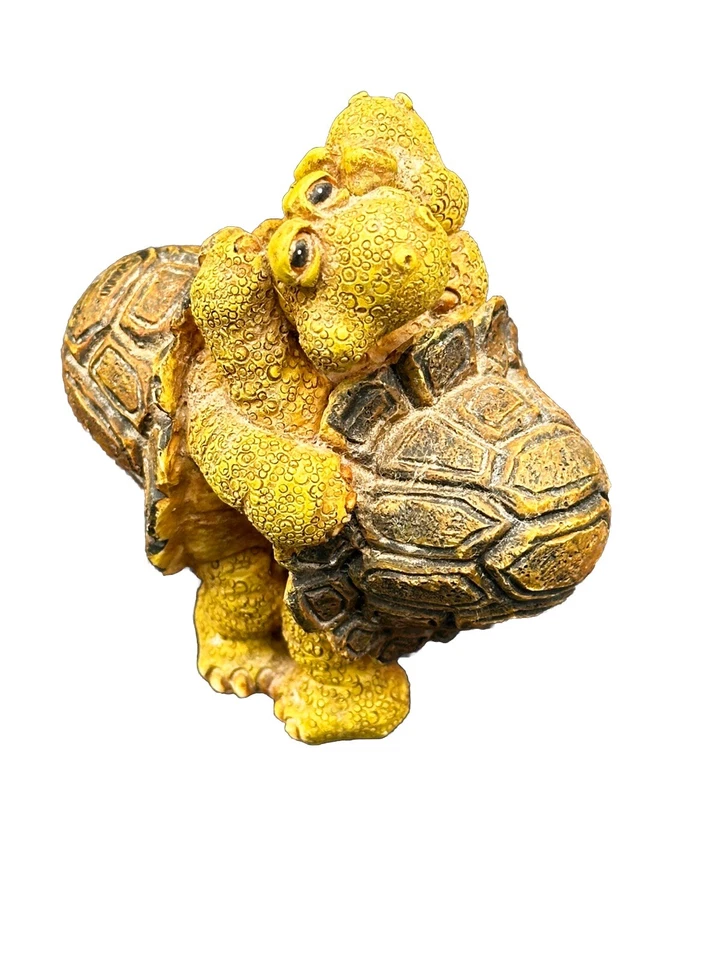 Vintage Y2K Hugging Turtles Resin Hand Painted Home Decor Figurine No Chips 3 " Foto 3 de 4