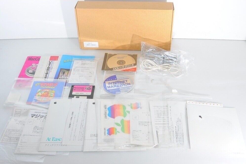 Apple Macintosh Performa 588 , 1995, Japan edition. NEW IN Apple Macintosh Performa 588 , 1995, Japan edition. NEW IN