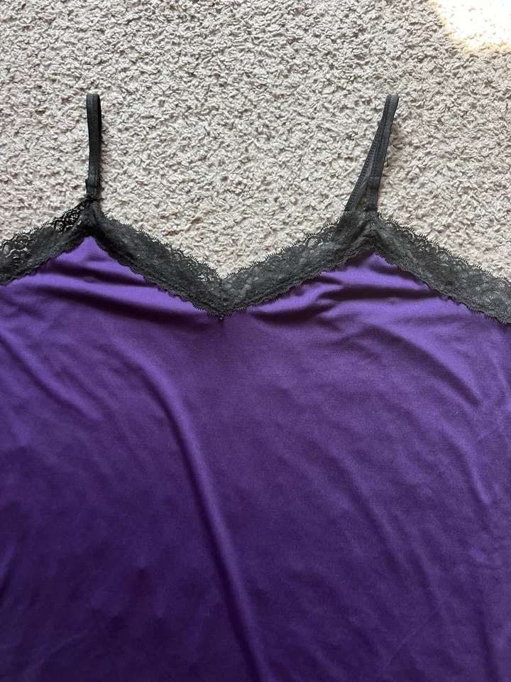 Camiseta sin mangas de moda Bug talla XXL negra púrpura correas de encaje hada gótica Y2K Foto 2 de 4